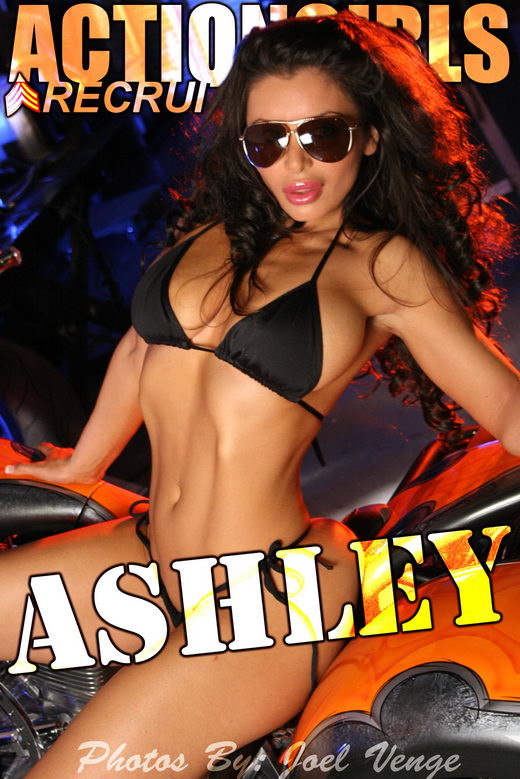 Ashley - `Chopper` - by Joel Venge for ACTIONGIRLS Ashley - `Chopper` - by Joel Venge for ACTIONGIRLS
