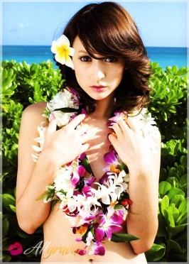 Leah Dizon from ALLGRAVURE Leah Dizon from ALLGRAVURE