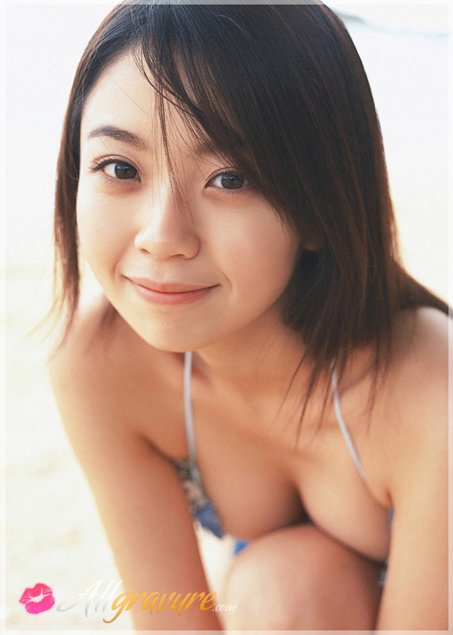 Nana Akiyama - `Easi 1` - for ALLGRAVURE Nana Akiyama - `Easi 1` - for ALLGRAVURE