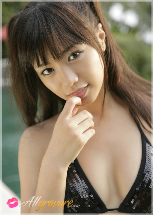Reimi Tachibana - `Daddys House` - for ALLGRAVURE Reimi Tachibana - `Daddys House` - for ALLGRAVURE