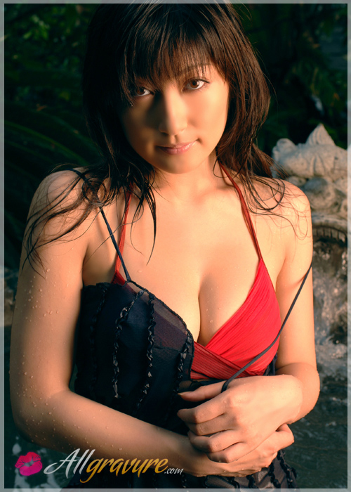 Yoko Kumada - `Secret Pond` - for ALLGRAVURE Yoko Kumada - `Secret Pond` - for ALLGRAVURE