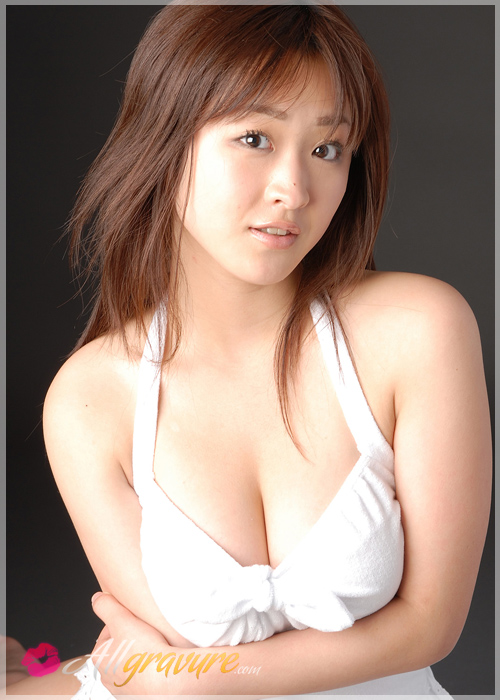 Risa Shimamoto - `Cotton Cups` - for ALLGRAVURE Risa Shimamoto - `Cotton Cups` - for ALLGRAVURE