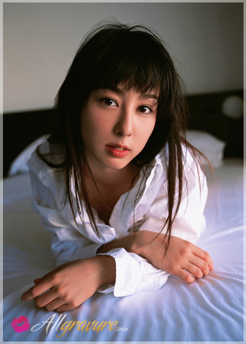 Rina Akiyama - `I Need You` - for ALLGRAVURE Rina Akiyama - `I Need You` - for ALLGRAVURE