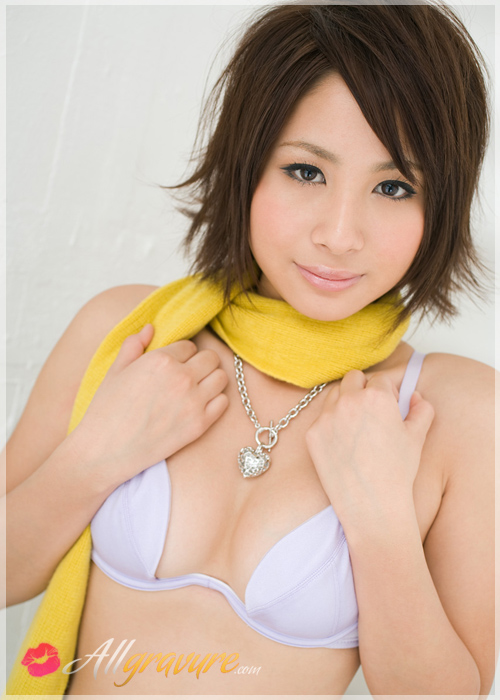 Reina Mamiya - `School Spirit` - for ALLGRAVURE Reina Mamiya - `School Spirit` - for ALLGRAVURE