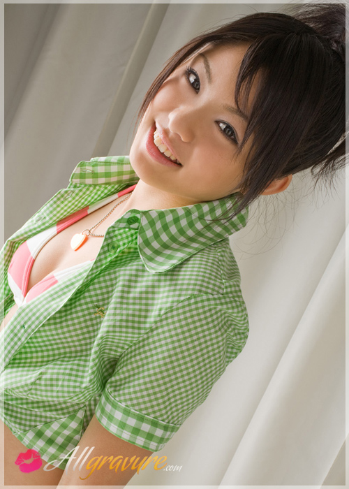 Mizuho Tada - `Peach Lips` - for ALLGRAVURE Mizuho Tada - `Peach Lips` - for ALLGRAVURE