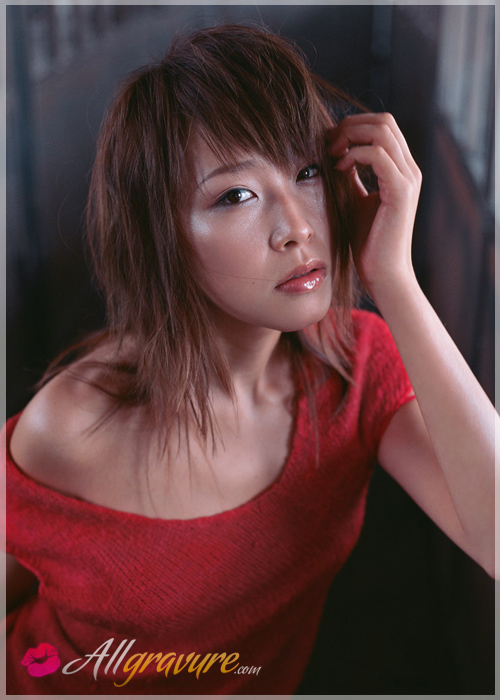 Mariko Yokosuka - `Sweet Body 1` - for ALLGRAVURE Mariko Yokosuka - `Sweet Body 1` - for ALLGRAVURE