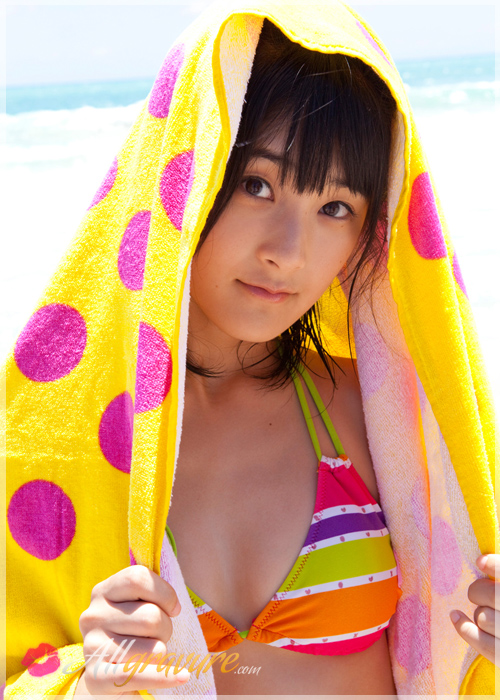 Momoko Tsugunaga - `Summer Shopping` - for ALLGRAVURE Momoko Tsugunaga - `Summer Shopping` - for ALLGRAVURE