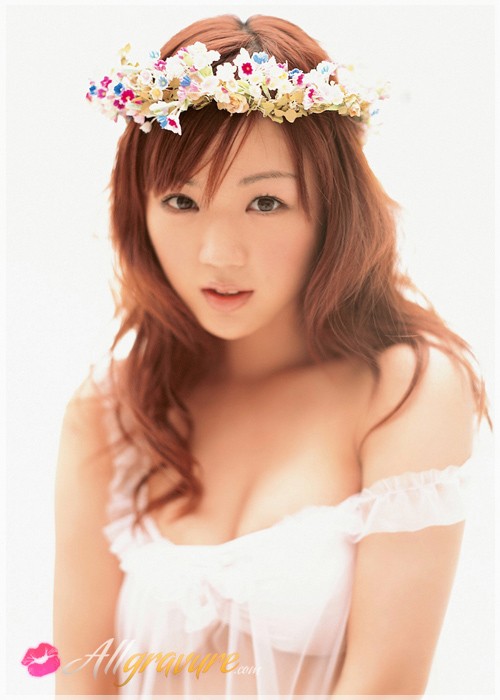 Asami Tani - `Single In April 1` - for ALLGRAVURE Asami Tani - `Single In April 1` - for ALLGRAVURE