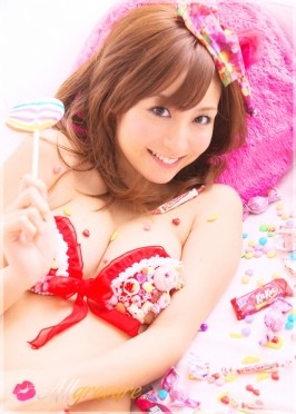 Aya Kiguchi from ALLGRAVURE Aya Kiguchi from ALLGRAVURE