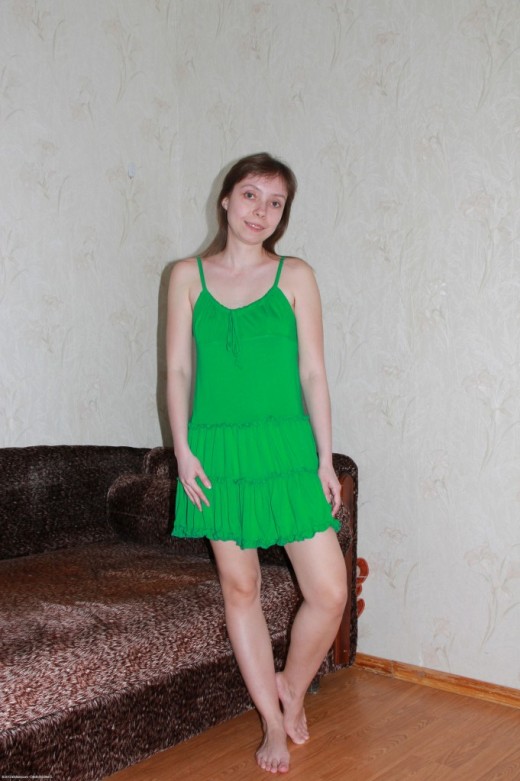 Sabrina - `mature and hairy` - for ATKPETITES Sabrina - `mature and hairy` - for ATKPETITES