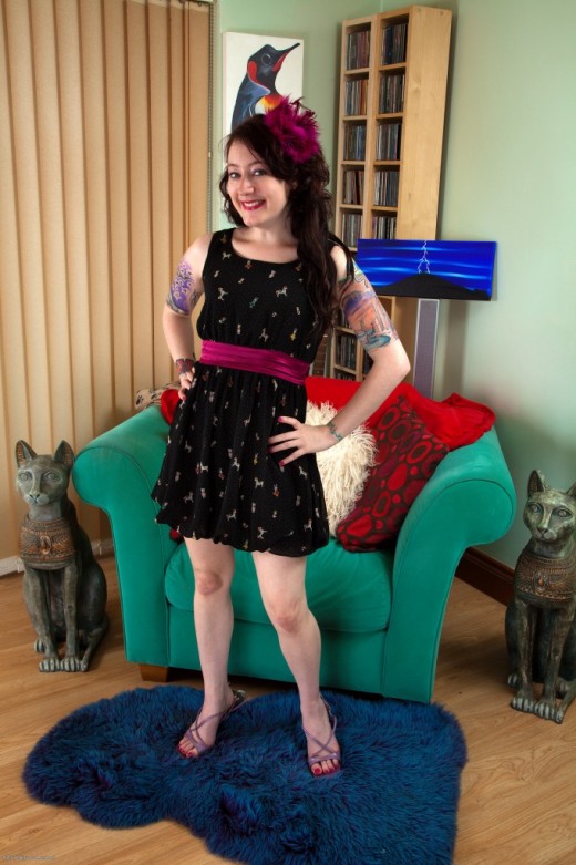 Emma - `scary hairy` - for ATKPETITES Emma - `scary hairy` - for ATKPETITES