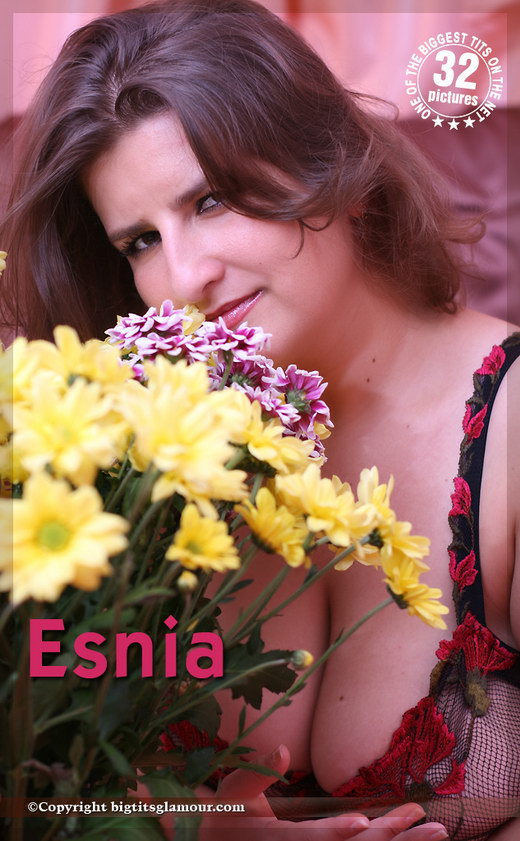 Esnia - `Sightliness` - for BIGTITSGLAMOUR Esnia - `Sightliness` - for BIGTITSGLAMOUR