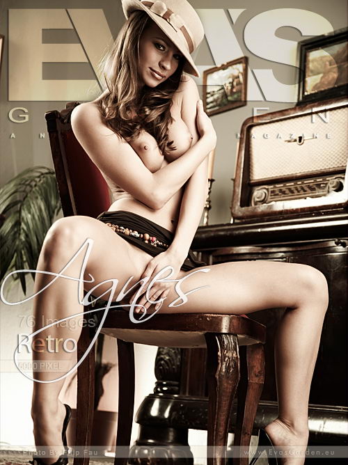 Agnes - `Retro` - by Filip Fau for EVASGARDEN Agnes - `Retro` - by Filip Fau for EVASGARDEN