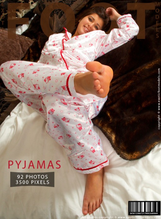 Isabelle - `Pyjamas` - for EXOTICFOOTMODELS Isabelle - `Pyjamas` - for EXOTICFOOTMODELS