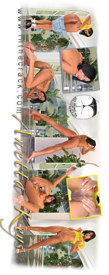Anetta Keys - `#094 - Prague Czech Republic` - for INTHECRACK Anetta Keys - `#094 - Prague Czech Republic` - for INTHECRACK