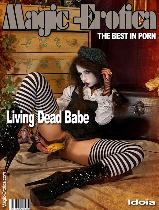 Idoia - `Living Dead Babe` - by Luis Durante for MAGIC-EROTICA Idoia - `Living Dead Babe` - by Luis Durante for MAGIC-EROTICA