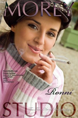 Ronni from MOREYSTUDIOS Ronni from MOREYSTUDIOS