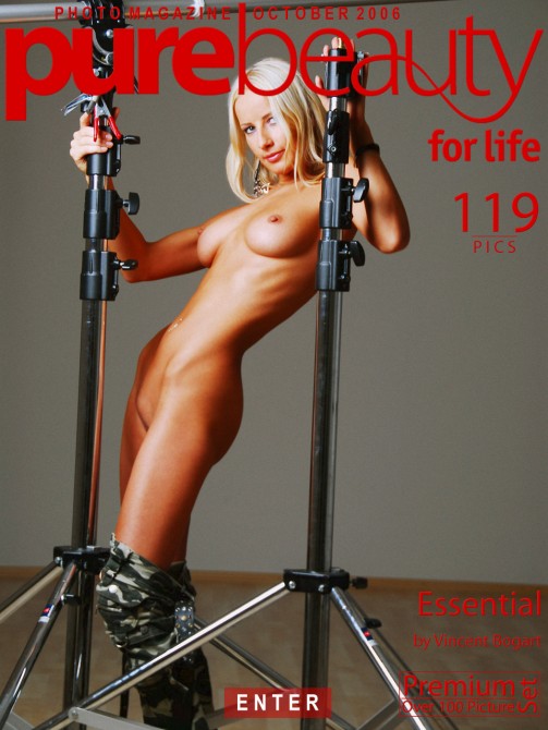 Dagmar - `Essential` - by Vincent Bogart for PUREBEAUTY Dagmar - `Essential` - by Vincent Bogart for PUREBEAUTY