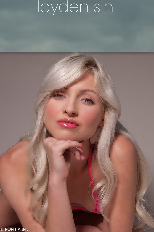 Layden Sin - `Pink Heads` - by Ron Harris for RON-HARRIS Layden Sin - `Pink Heads` - by Ron Harris for RON-HARRIS