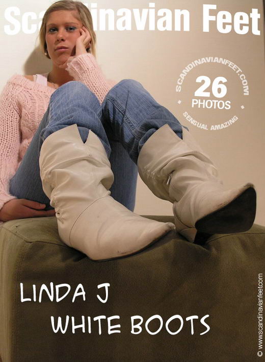 Linda J - `White Boots` - for SCANDINAVIANFEET Linda J - `White Boots` - for SCANDINAVIANFEET