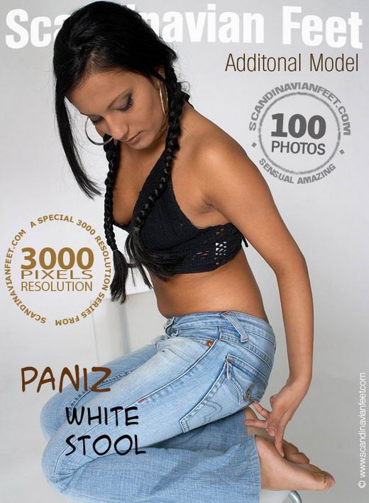 Paniz - `White Stool` - for SCANDINAVIANFEET Paniz - `White Stool` - for SCANDINAVIANFEET