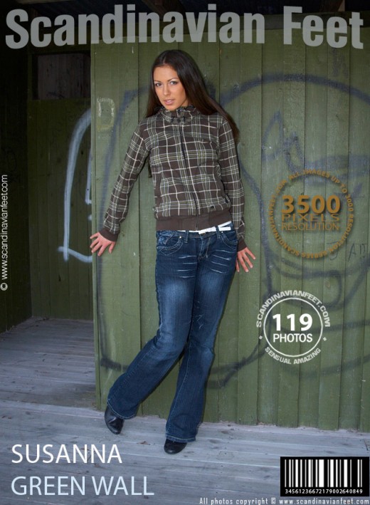 Susanna - `Green Wall` - for SCANDINAVIANFEET Susanna - `Green Wall` - for SCANDINAVIANFEET