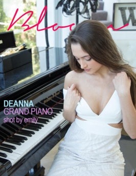 Deanna Green & Deanna & Deanna Greene from THEEMILYBLOOM Deanna Green & Deanna & Deanna Greene from THEEMILYBLOOM