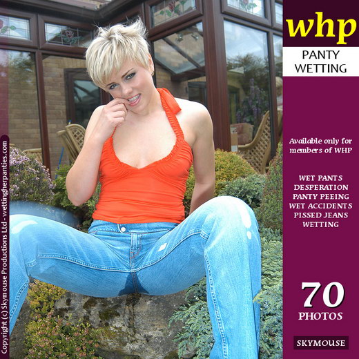 Lexi B - `Lexi B Pees In Jeans And Red Panties` - by Skymouse for WETTINGHERPANTIES Lexi B - `Lexi B Pees In Jeans And Red Panties` - by Skymouse for WETTINGHERPANTIES