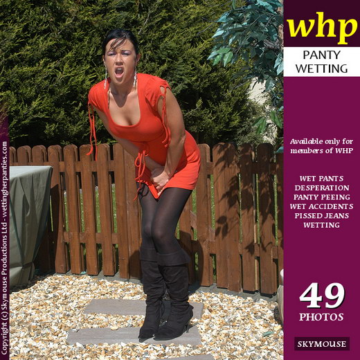 Lolly - `Lolly Wets Her Tights` - by Skymouse for WETTINGHERPANTIES Lolly - `Lolly Wets Her Tights` - by Skymouse for WETTINGHERPANTIES