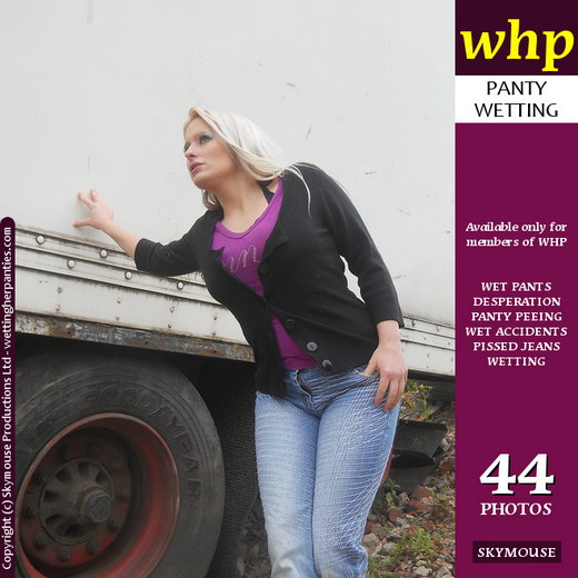 Kaz B - `A Desperate Kaz B Wets Her Jeans` - by Skymouse for WETTINGHERPANTIES Kaz B - `A Desperate Kaz B Wets Her Jeans` - by Skymouse for WETTINGHERPANTIES