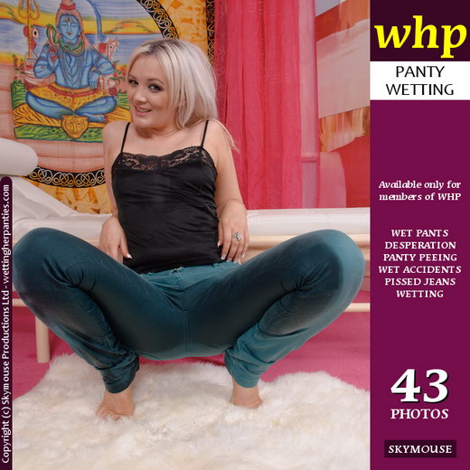 Faye - `A Nice Setting For Faye To Wet Her Jeans` - by Skymouse for WETTINGHERPANTIES Faye - `A Nice Setting For Faye To Wet Her Jeans` - by Skymouse for WETTINGHERPANTIES