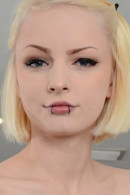 Alice Pink nude from Karupspc at theNude.eu
ICGID: AP-00XU1 Alice Pink nude from Karupspc at theNude.eu
ICGID: AP-00XU1